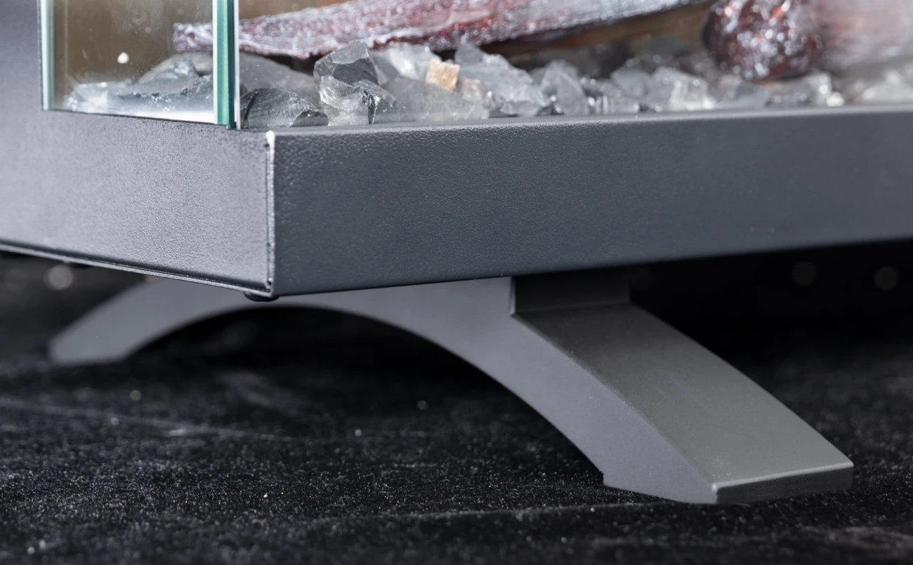 EF-U127_stand_close-up_3.jpg